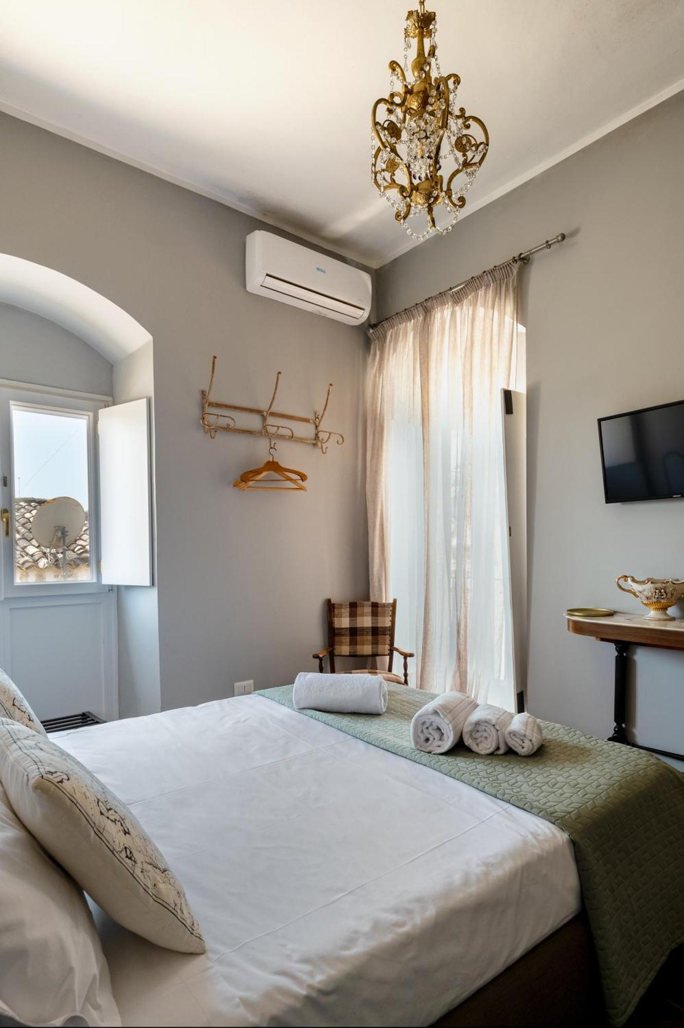 Zioli Bed & Breakfast Noto Ngoại thất bức ảnh