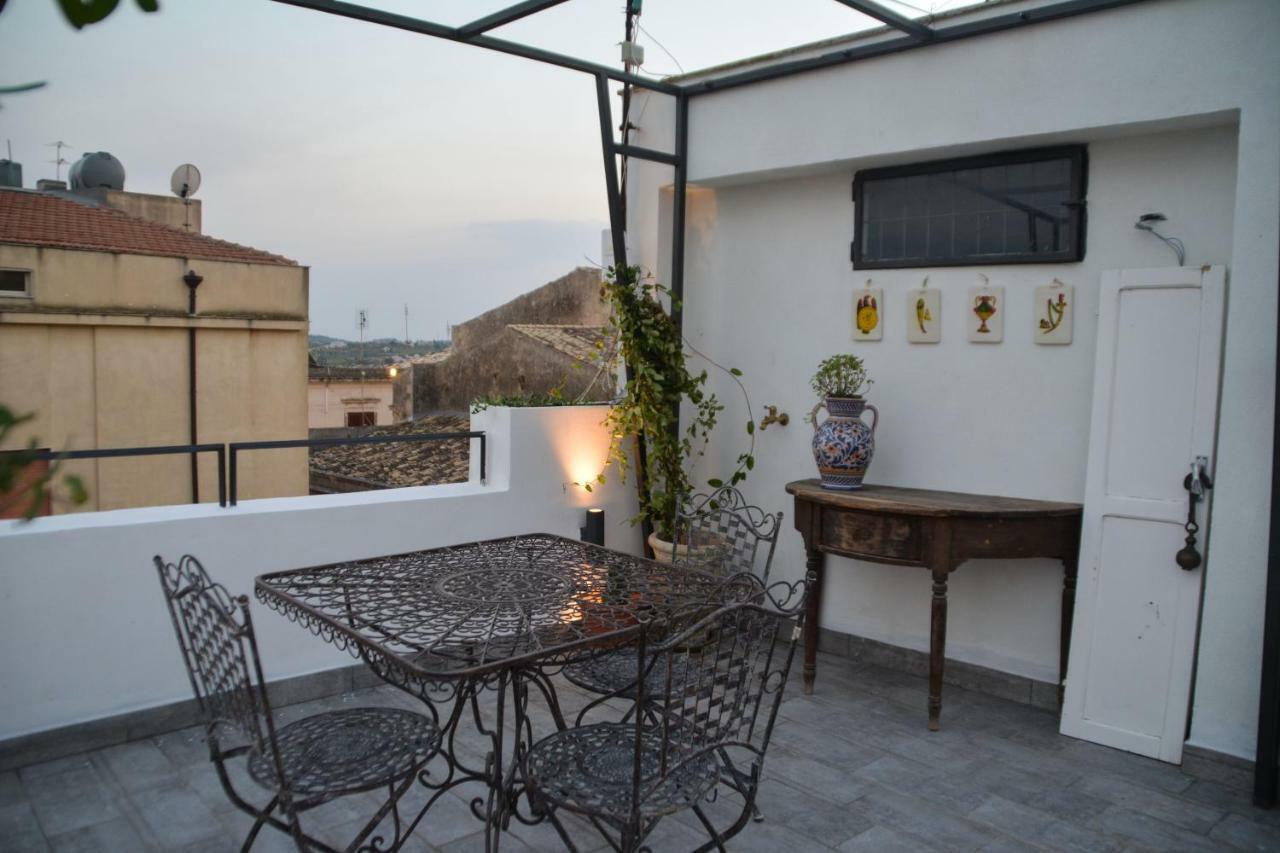 Zioli Bed & Breakfast Noto Ngoại thất bức ảnh
